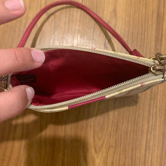 Coach wristlet pink and cream - Picture 4 of 6